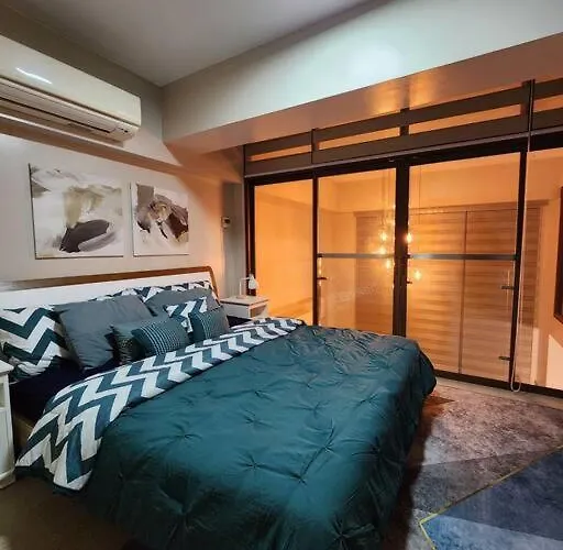 Eastwood Legrand 3 Eastwood City, Quezon * Manila